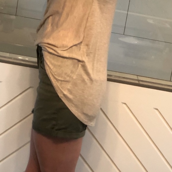 High-Low Drape Tank - Picture 5 of 7